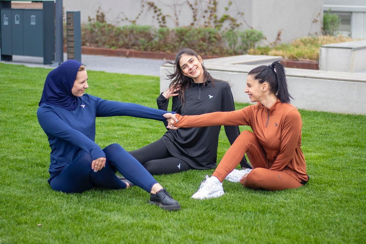 ست ورزشی زنانه مشکی ۲ ایکس لارج TULUA